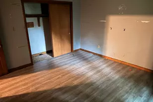 16 Assonet Blvd, Freetown, MA 02702 - Photo 12