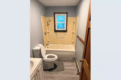 16 Assonet Blvd, Freetown, MA 02702 - Photo 10