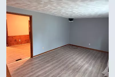 16 Assonet Blvd, Freetown, MA 02702 - Photo 6