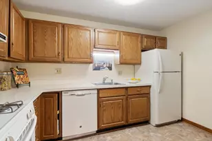 1 Victoria Dr, Auburn, MA 01501 - Photo 12