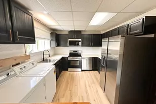 202 N Quarry St, Dartmouth, MA 02747 - Photo 4