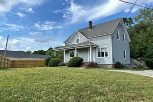 202 N Quarry St, Dartmouth, MA 02747 - Photo 2