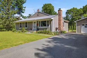 298 Neck Rd, Rochester, MA 02770 - Photo 4