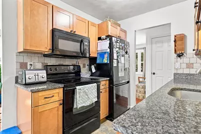 298 Neck Rd, Rochester, MA 02770 - Photo 6
