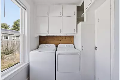 91 N Main St, East Longmeadow, MA 01028 - Photo 8