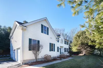 300 Crownshield Avenue, Uxbridge, MA 01569 - Photo 2