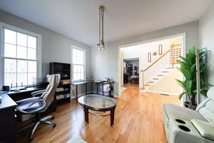 300 Crownshield Ave, Uxbridge, MA 01569 - Photo 10