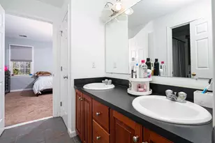 300 Crownshield Ave, Uxbridge, MA 01569 - Photo 20