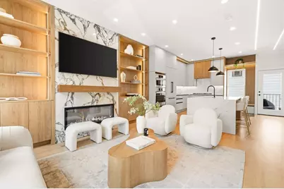 39 G St, Boston, MA 02127 - Photo 1