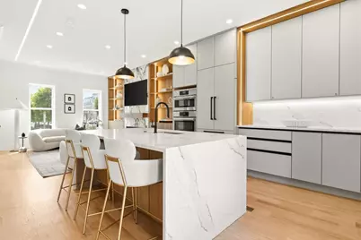39 G St, Boston, MA 02127 - Photo 12