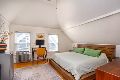 2-4 Holton St #B, Medford, MA 02155 - Photo 18
