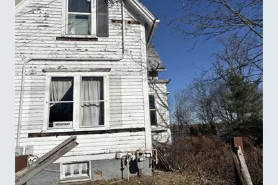 351 County, Barrington, RI 02806 - Photo 2