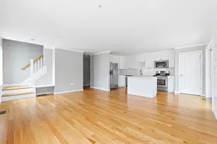 138 Elm St, Kingston, MA 02364 - Photo 2