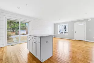 138 Elm St, Kingston, MA 02364 - Photo 8