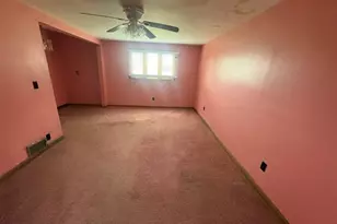 38 Hilton St, Somerset, MA 02725 - Photo 10