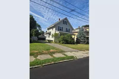 27 Mansfield  St, Framingham, MA 01702 - Photo 2