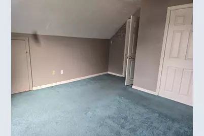 27 Mansfield  St, Framingham, MA 01702 - Photo 16