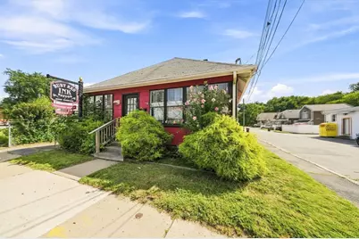 144 S Main St, Acushnet, MA 02743 - Photo 10