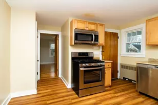 5 Mangano Ct, Watertown, MA 02472 - Photo 4