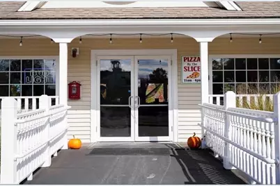 370 King St, Franklin, MA 02038 - Photo 2
