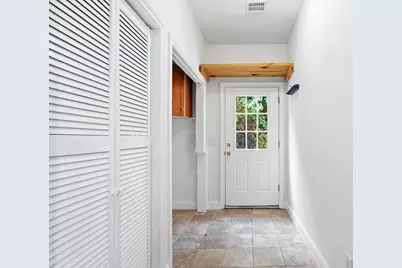 31 Franklin Ave, Chelsea, MA 02150 - Photo 18