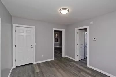 12 School St., Holyoke, MA 01040 - Photo 12