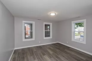 12 School St, Holyoke, MA 01040 - Photo 26