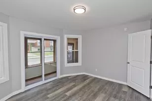 12 School St, Holyoke, MA 01040 - Photo 8