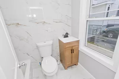 12 School St., Holyoke, MA 01040 - Photo 6