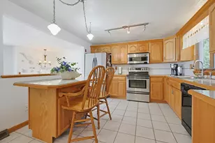 80 Joanne Rd, Stoughton, MA 02072 - Photo 12