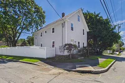 61 Bridge St, Fairhaven, MA 02719 - Photo 2