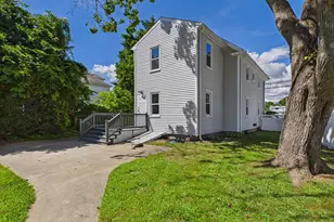 61 Bridge St, Fairhaven, MA 02719 - Photo 32