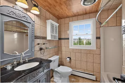 202 Oman St, Fall River, MA 02721 - Photo 16