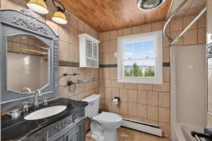 202 Oman St, Fall River, MA 02721 - Photo 16