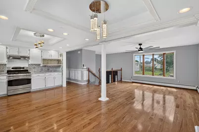202 Oman St, Fall River, MA 02721 - Photo 10