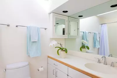 185 Warren Street, Brookline, MA 02445 - Photo 14