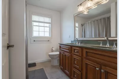 9 White Rd, Mendon, MA 01756 - Photo 18