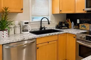 42 St Kolbe Dr, Holyoke, MA 01040 - Photo 6