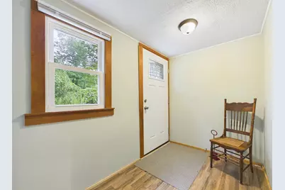 568 Berkley St, Berkley, MA 02779 - Photo 4