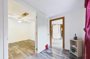 568 Berkley St, Berkley, MA 02779 - Photo 6