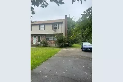 627 Pulaski #right, Bellingham, MA 02019 - Photo 16