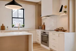 21 South Waverly, Boston, MA 02135 - Photo 6
