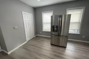 13 Elmwood Ave, Lynn, MA 01905 - Photo 6