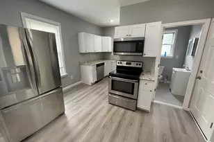 13 Elmwood Ave, Lynn, MA 01905 - Photo 2