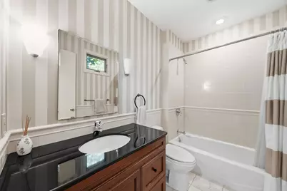 40 Warren Street, Newton, MA 02459 - Photo 32