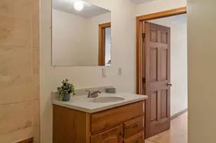 4 Apple Tree Ln, Wilmington, MA 01887 - Photo 16