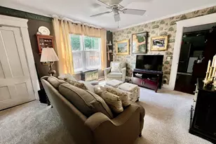 27 Montello St, Provincetown, MA 02657 - Photo 4