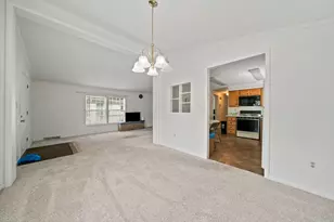 9 Hornbeam, Rockland, MA 02370 - Photo 6