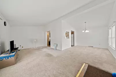 9 Hornbeam, Rockland, MA 02370 - Photo 4