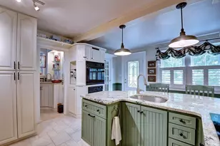 647 Main St, Oxford, MA 01537 - Photo 14